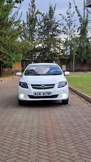 Toyota Corolla Fielder 2010 White for sale