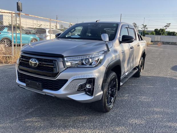 Toyota Hilux 2.4 Diesel 2020 Silver