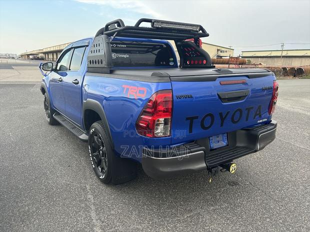 Toyota Hilux 2.4 Diesel 2020 Blue