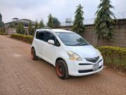 Toyota Ractis 2007 White for sale