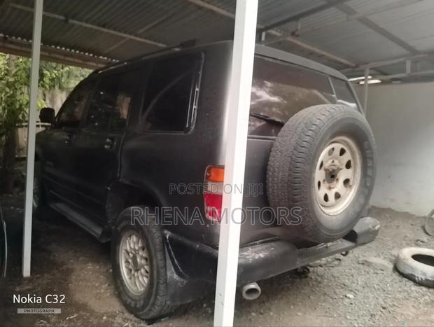 Isuzu Tougher 2004 Green