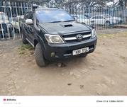 Toyota Hilux 2006 Black for sale