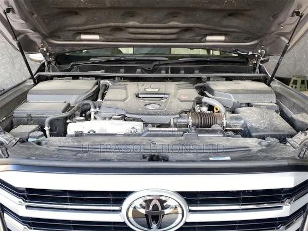 New Toyota Land Cruiser 2026 Gold