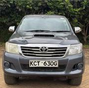 Toyota Hilux 2013 Gray for sale