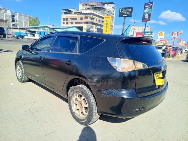 Toyota Caldina 2005 Black