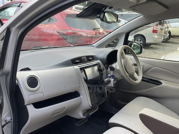 Nissan Dayz J 2018 Silver