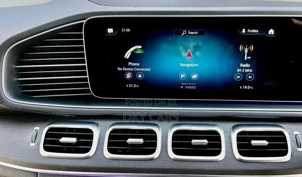 Mercedes-Benz GLS-Class GLS 400d 2021 White
