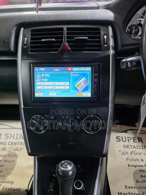 Mercedes-Benz B-Class B180 Petrol 2010 Blue