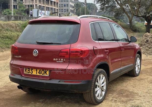 Volkswagen Tiguan 1.4 TSI 2008 Red