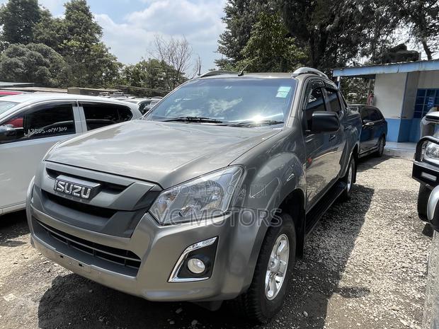 Isuzu D-MAX 2022