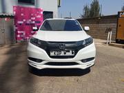 Honda Vezel 2017 White for sale