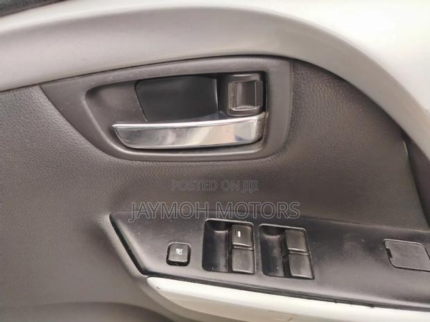 Mitsubishi Pajero Sport 2018 Black