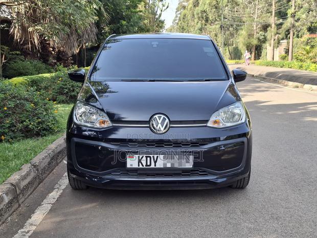 Volkswagen Up 2017 Black