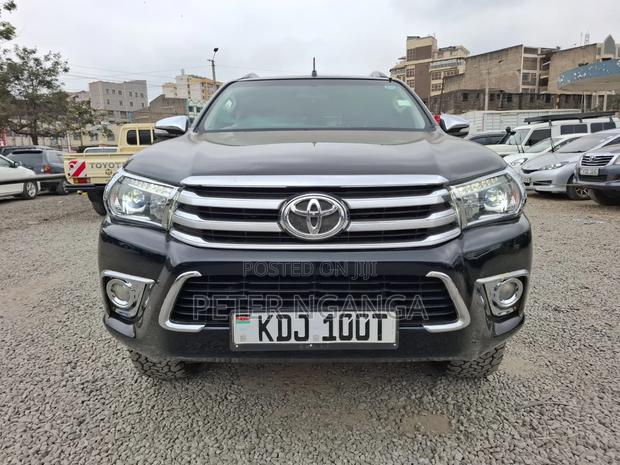 Toyota Hilux 2017 Black