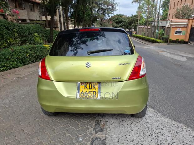 Suzuki Swift 2015 Green