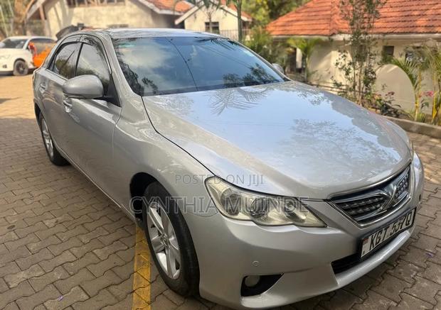Toyota Mark X 2011 Silver