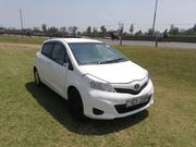 Toyota Vitz 2013 White for sale
