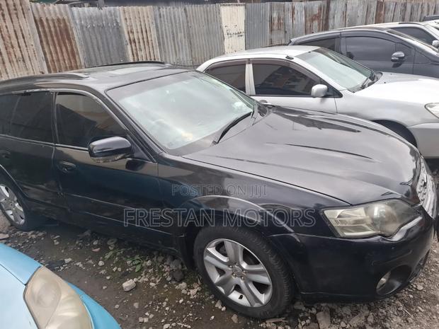 Subaru Outback 2002 Black