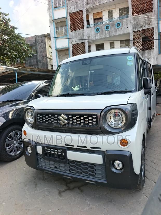 Suzuki Spacia 660 Hybrid FWD 2021 White