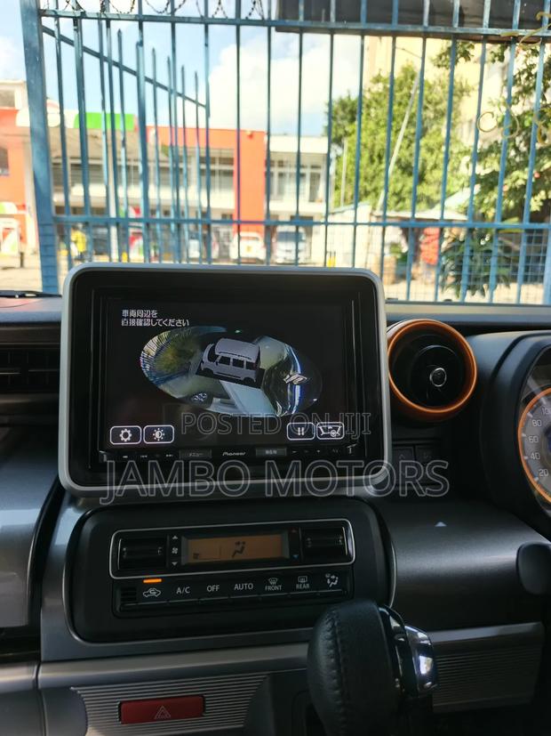 Suzuki Spacia 660 Hybrid FWD 2021 White