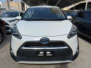 Toyota Sienta 1.5 Hybrid FWD 2019 for sale