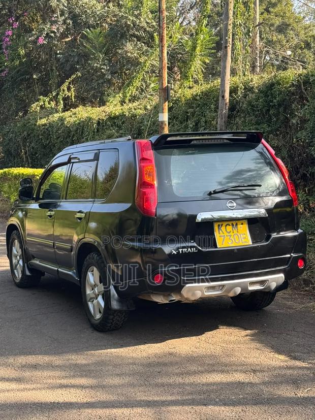 Nissan X-Trail 2010 Black