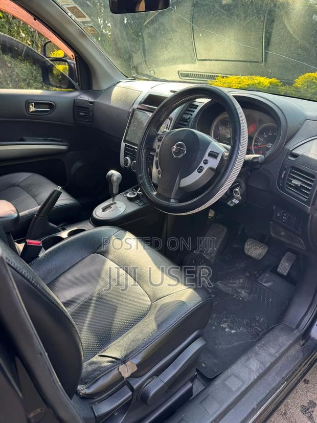 Nissan X-Trail 2010 Black