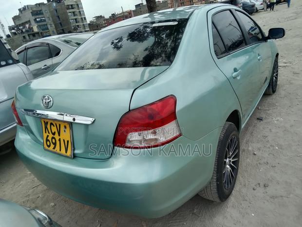 Toyota Belta 2012 Green