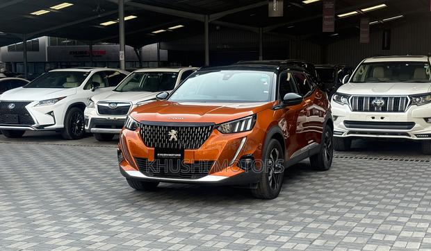 Peugeot 2008 2020 Orange