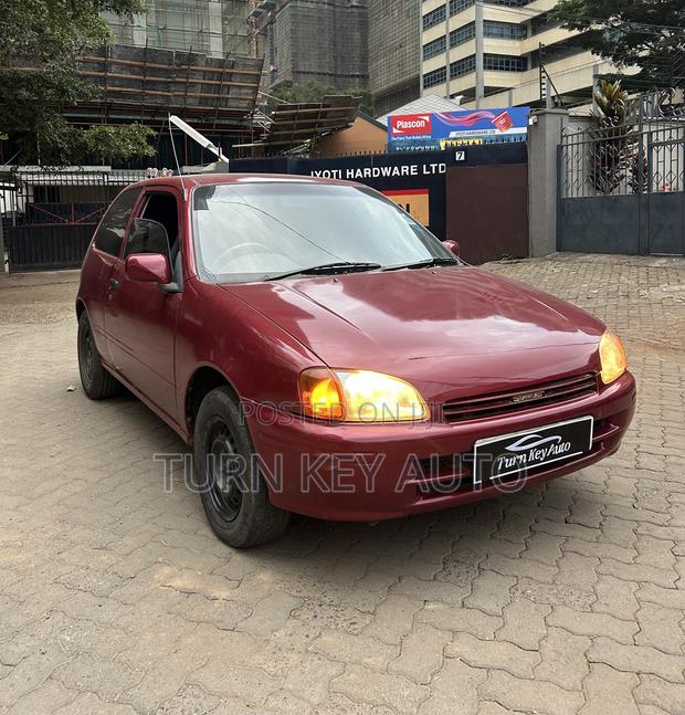 Toyota Starlet Glanza 1995 Red