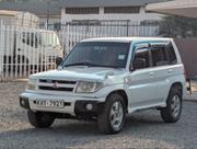 Mitsubishi Pajero 2000 White for sale