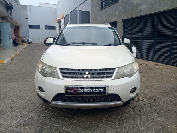 Mitsubishi Outlander 2007 White