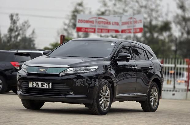Toyota Harrier 2017 Black