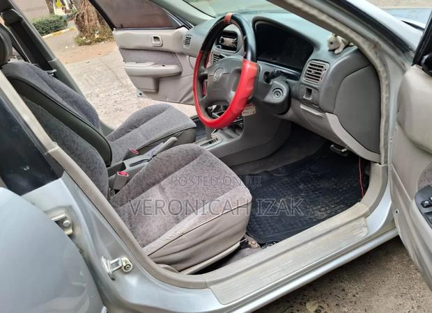 Toyota Corolla 1996 Silver