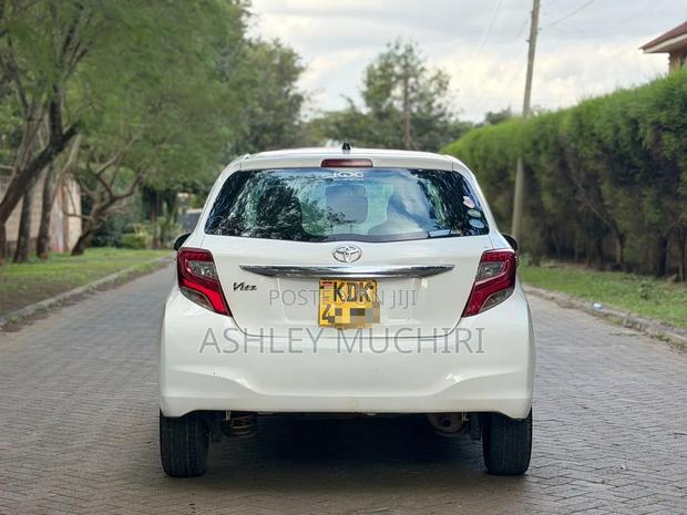 Toyota Vitz 2015 White