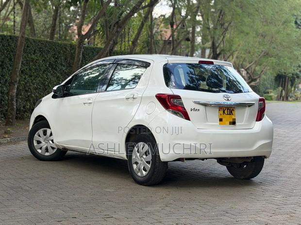 Toyota Vitz 2015 White
