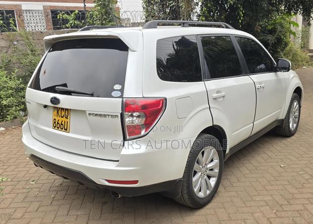 Subaru Forester 2010 White