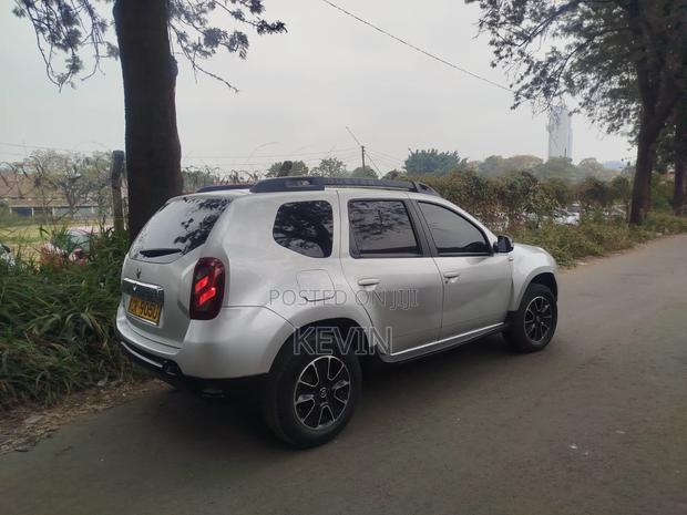Renault Duster 2018 Silver