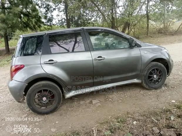 Toyota IST 2006 Gray