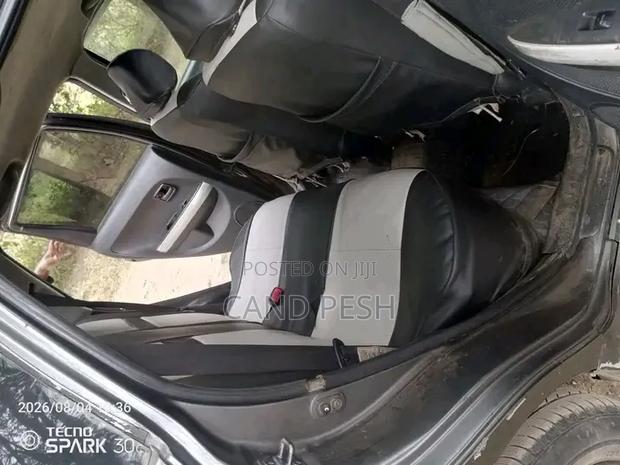 Toyota IST 2006 Gray