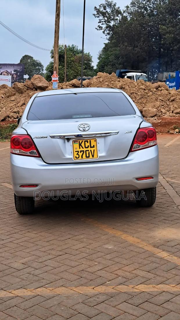 Toyota Allion 2011 Silver