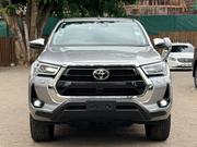 Toyota Hilux 2021 Silver for sale
