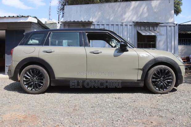 Mini Cooper 2018 Beige