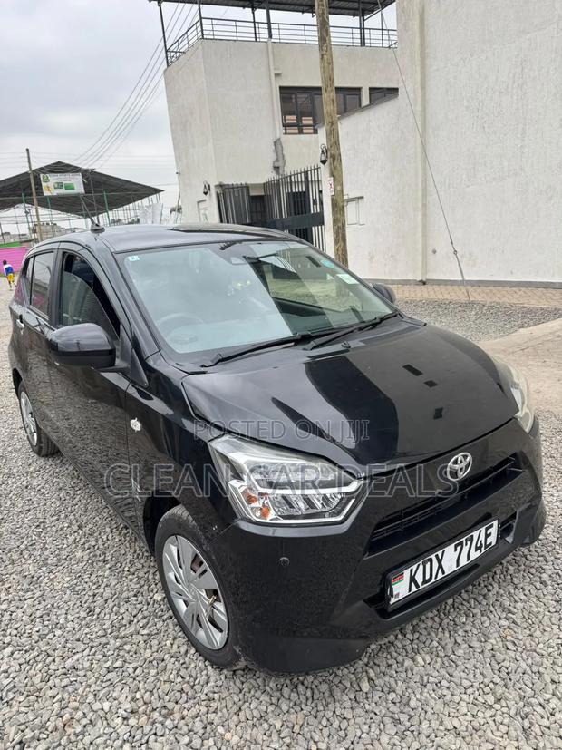 Toyota Pixis 2018 Black