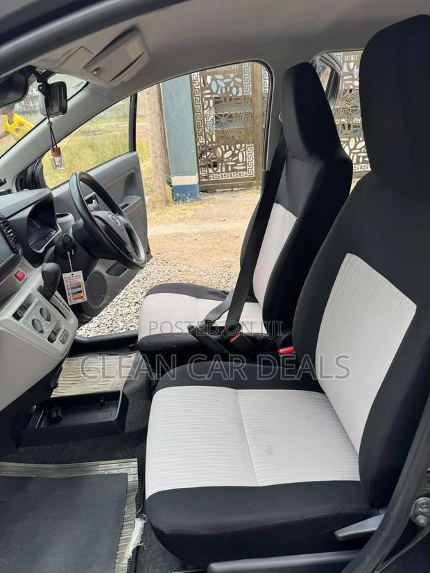 Toyota Pixis 2018 Black