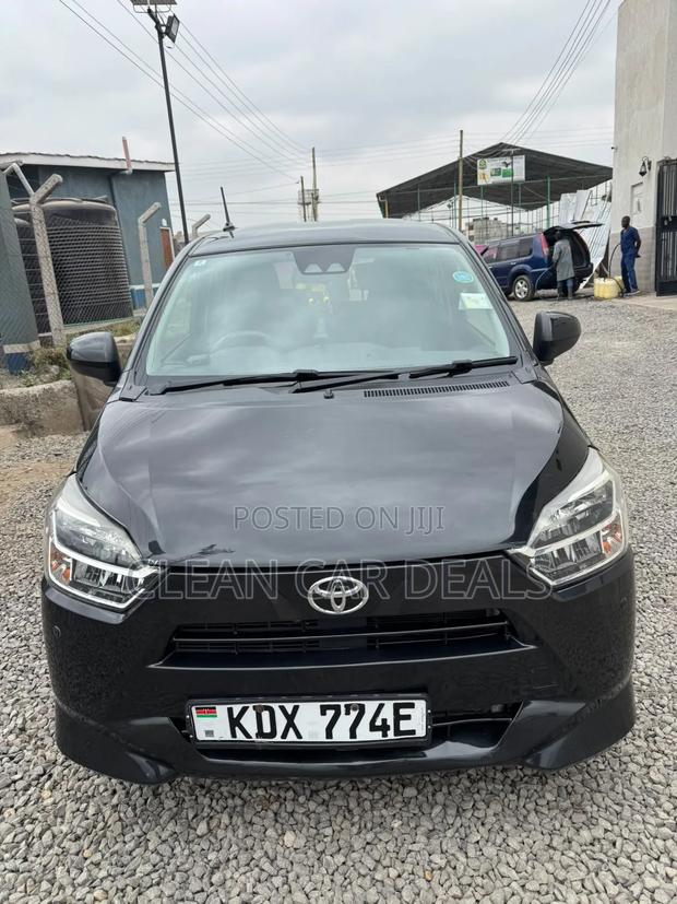 Toyota Pixis 2018 Black