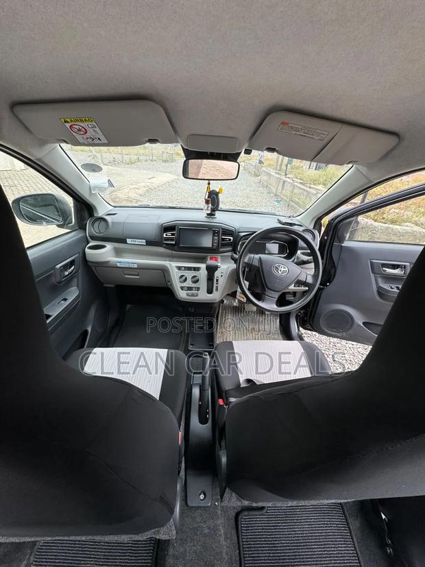 Toyota Pixis 2018 Black