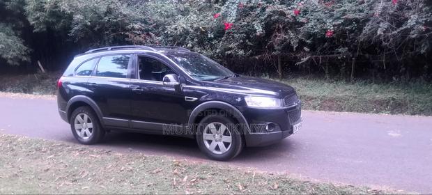 Chevrolet Captiva 2010 Black