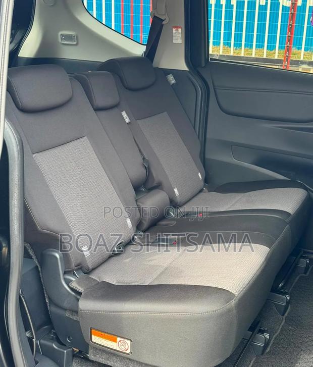 Toyota Sienta 2019 Black