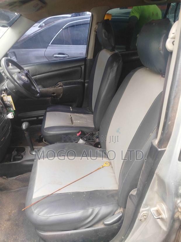 Toyota Succeed 2008 Silver